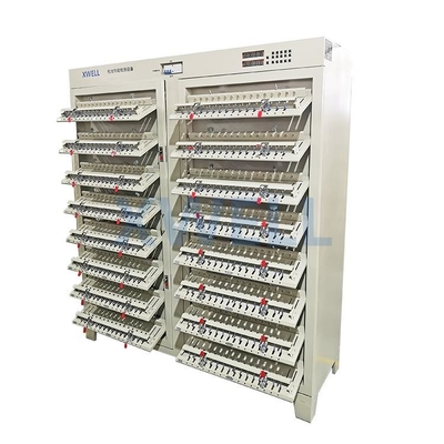 リチウム18650 26650 32650のために等級別になる円柱電池のパックの選別機の自動分離