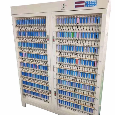 理性的な18650電池容量のテスター5V 3A Lipo電池の負荷テスター