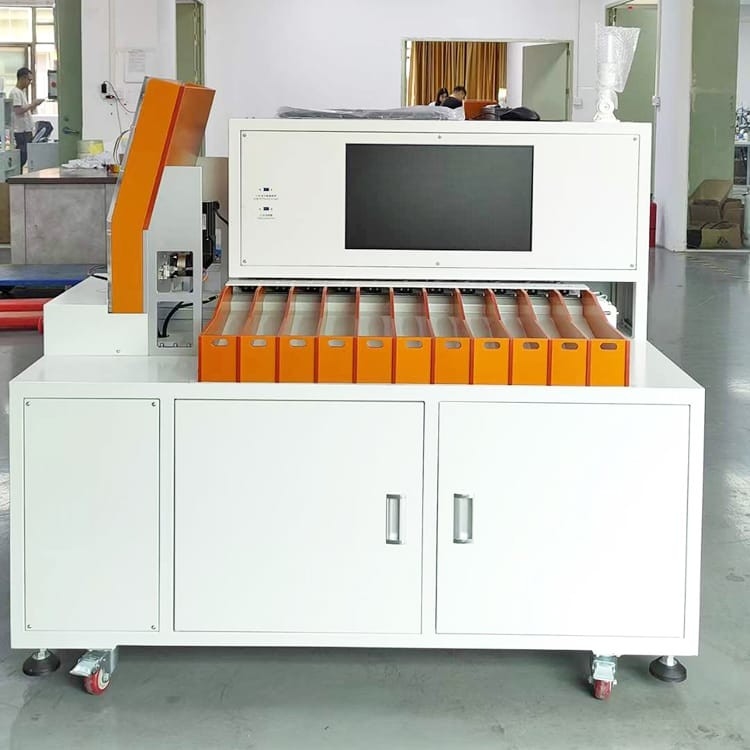 18650円柱リチウム電池の分離のための11のチャネルの細胞の分類機械