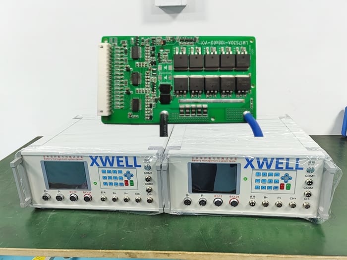 電池のパックのための1-24S BMSのテスターLifepo4電池BMSシステム電気自動車PCBカード試験機